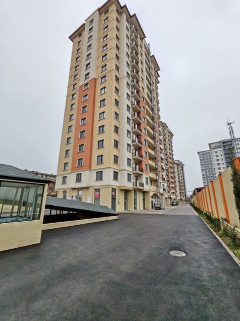Satılır 2 otaqlı yeni tikili 76 m² — Bakı