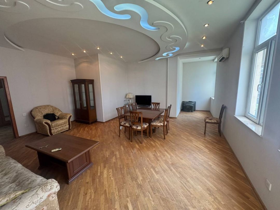 İcarəyə verilir 2 otaqlı yeni tikili 90 m² — Mənzil, Bakı (2)