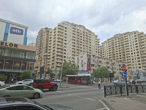 İcarəyə verilir 2 otaqlı köhnə tikili 55 m² — Bakı