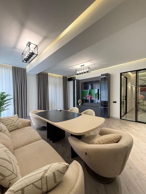 Satılır 3 otaqlı yeni tikili 140 m² — Bakı
