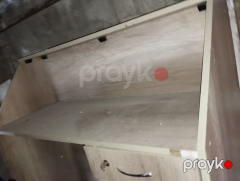 Resepşn kassa masasıTaxta komod/çamadankasa tipli sandıq - Material — Bakı