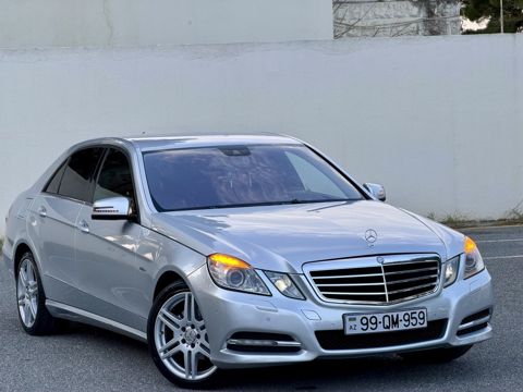 Mercedes E 220, 2.1 L, 2011 il, 370 212 km — Bakı