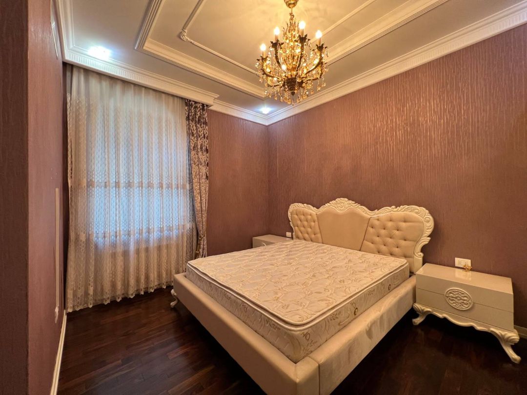 Satılır 8 otaqlı həyət evi/bağ evi 1001 m² — Ev, villa, Bakı (11)