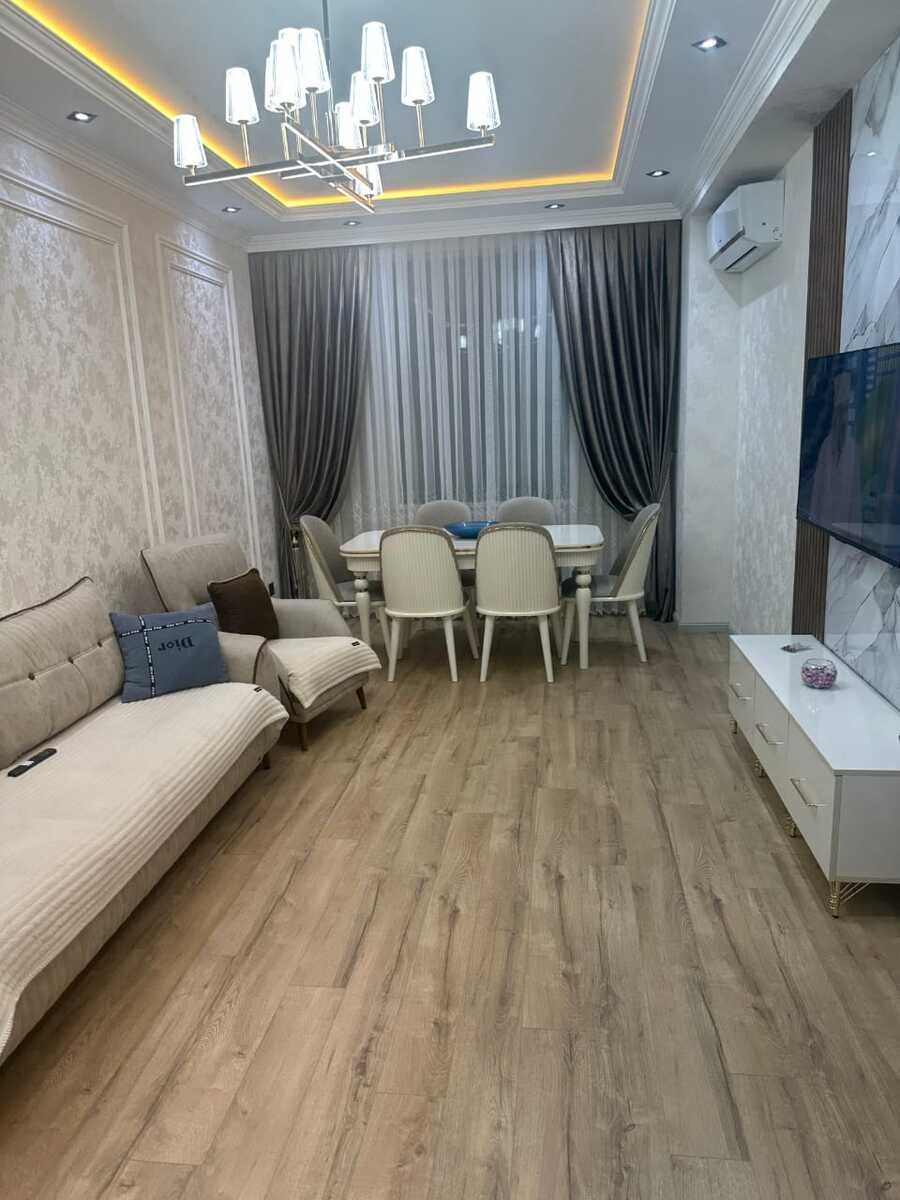 Satılır 2 otaqlı yeni tikili 75 m² — Mənzil, Bakı (2)
