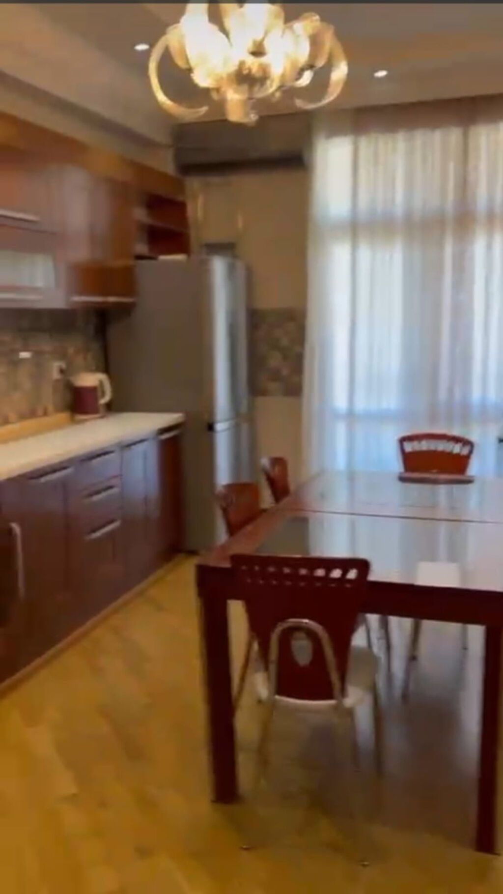 4 otaqlı, 185 kv. m — Mənzil, Bakı (5)