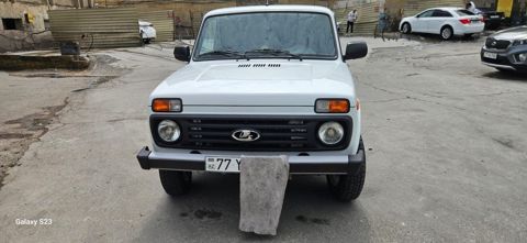 Lada (VAZ) Niva, 1.7 L, 2024 il, 42 000 km — Bakı