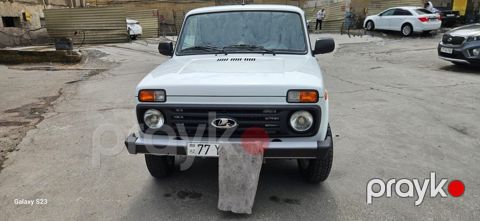 Lada (VAZ) Niva, 1.7 L, 2024 il, 42 000 km