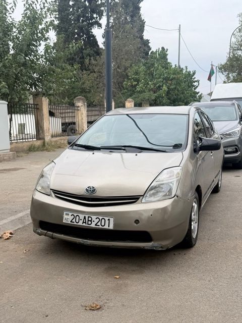 Toyota Prius, 1.5 L, 1.3 kWh, 2008 il, 390 654 km — Gəncə