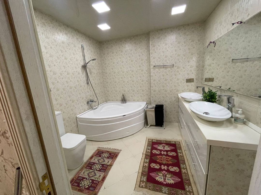 Satılır 3 otaqlı yeni tikili 130 m² — Mənzil, Bakı (8)