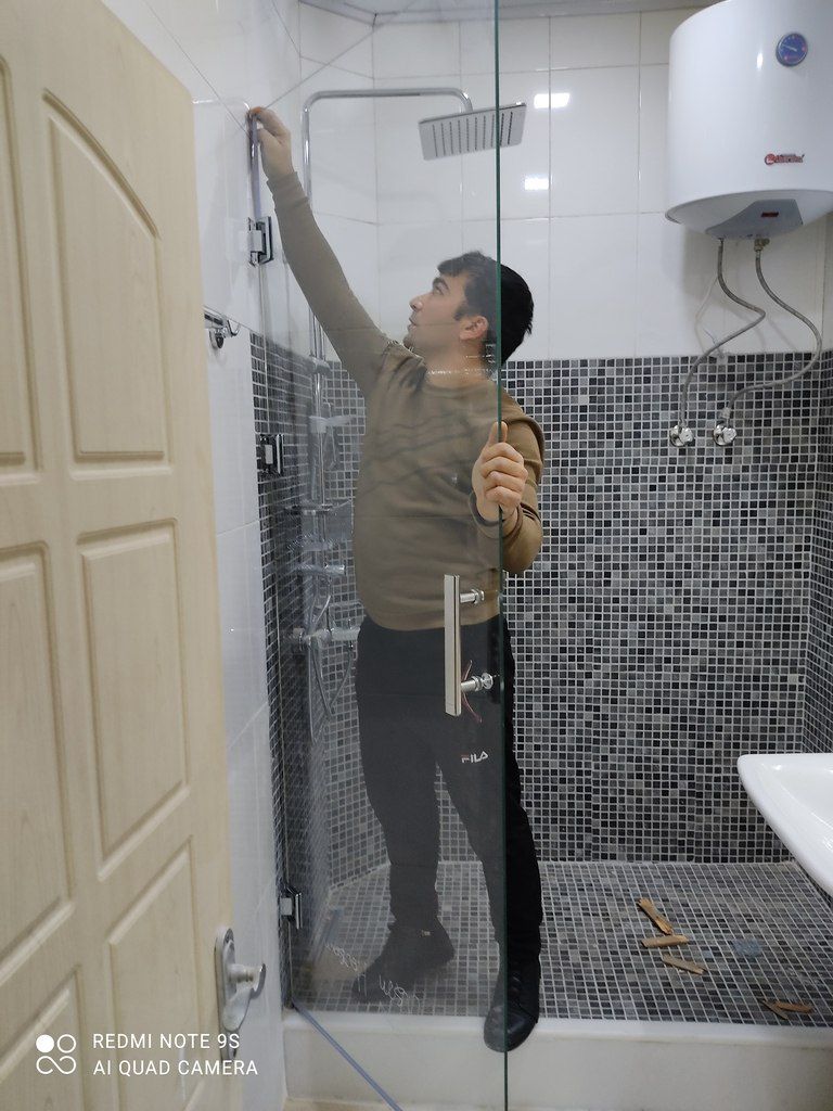 Şüşə qapıların təmiri — Təmir və inşaat, Bakı (2)