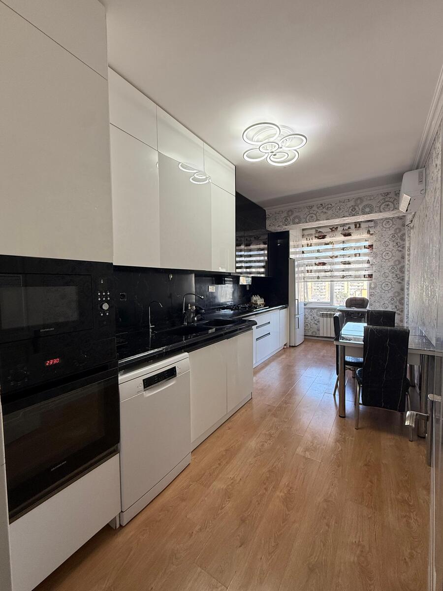 Satılır 4 otaqlı yeni tikili 162 m² — Mənzil, Bakı (2)