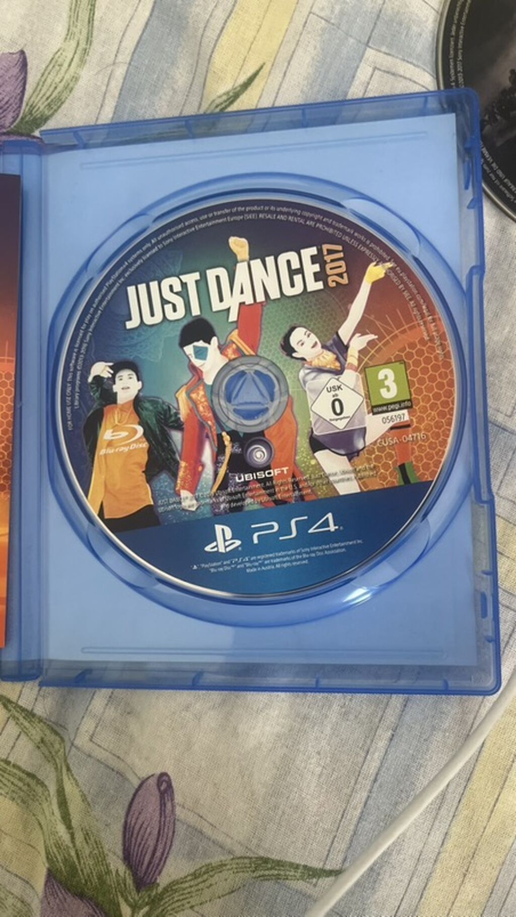 Ps4 ucun oyun diskleri satilir,hec bir diskin ustunde ve ya arxa — Konsol oyunları, Bakı (2)