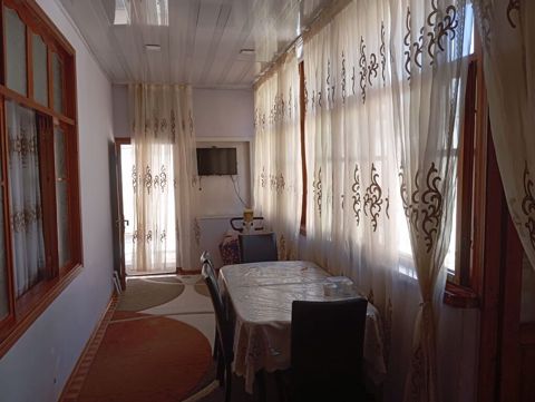 Satılır 4 otaqlı həyət evi/bağ evi 100 m² — Bakı