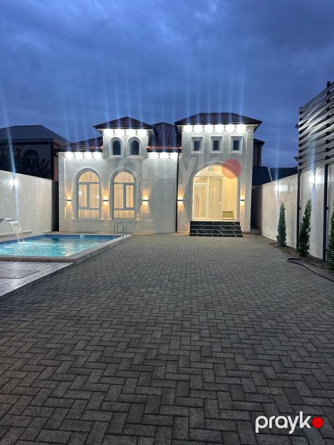 Satılır 4 otaqlı həyət evi/bağ evi 150 m²