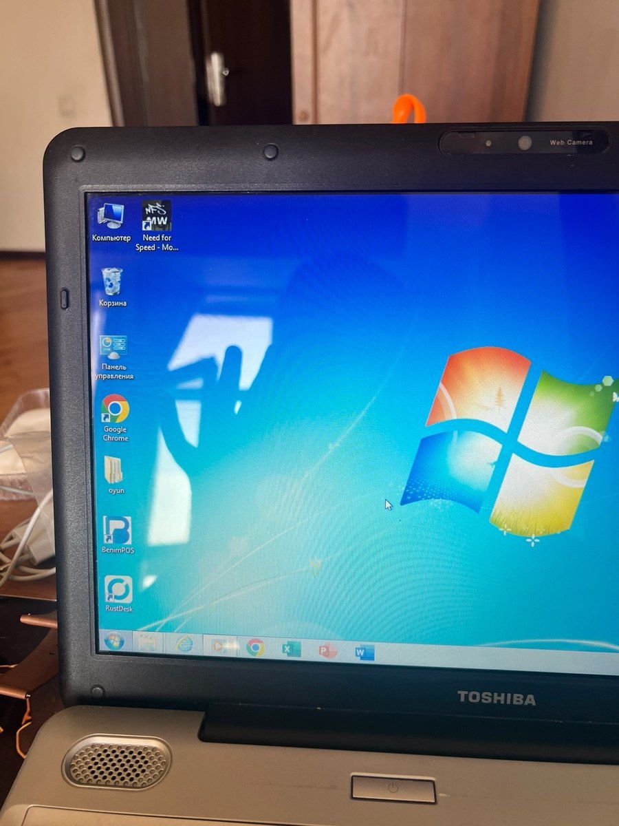 Toshiba Noutbuk — Noutbuklar, Bakı (11)