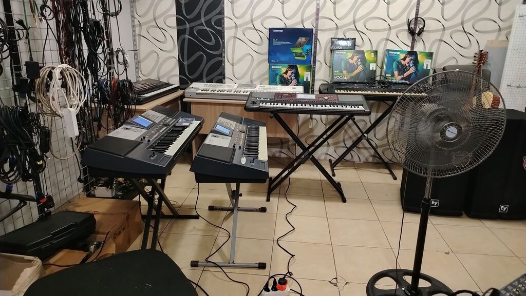 Korg Pa-700 QT Oriental versiya satilir. U-pakovka aletdir. 1 il — Musiqiə alətləri, Bərdə (5)