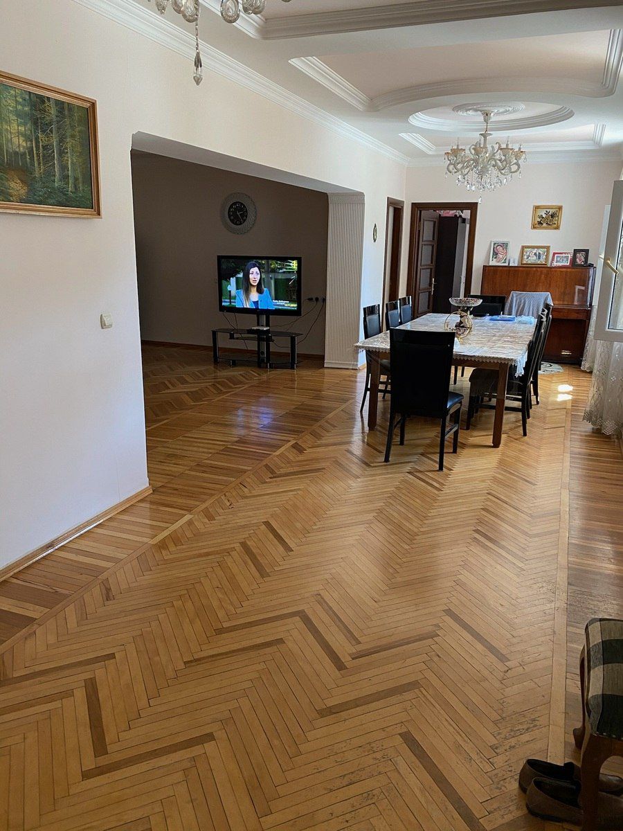 İcarəyə verilir 8 otaqlı həyət evi/bağ evi 260 m² — Ev, villa, Bakı (3)