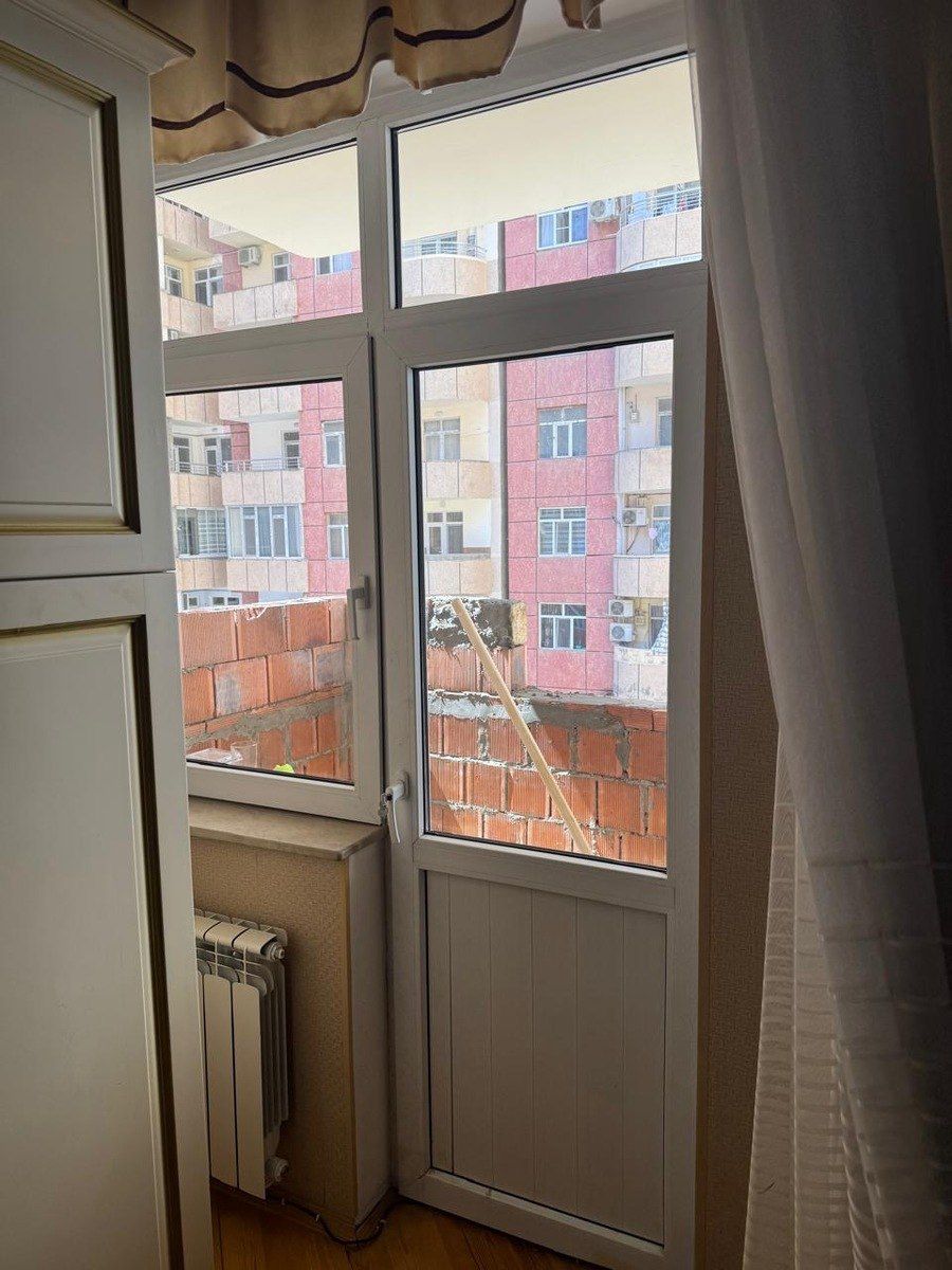 PVC qapı və pəncərə — Təmir və inşaat, Bakı