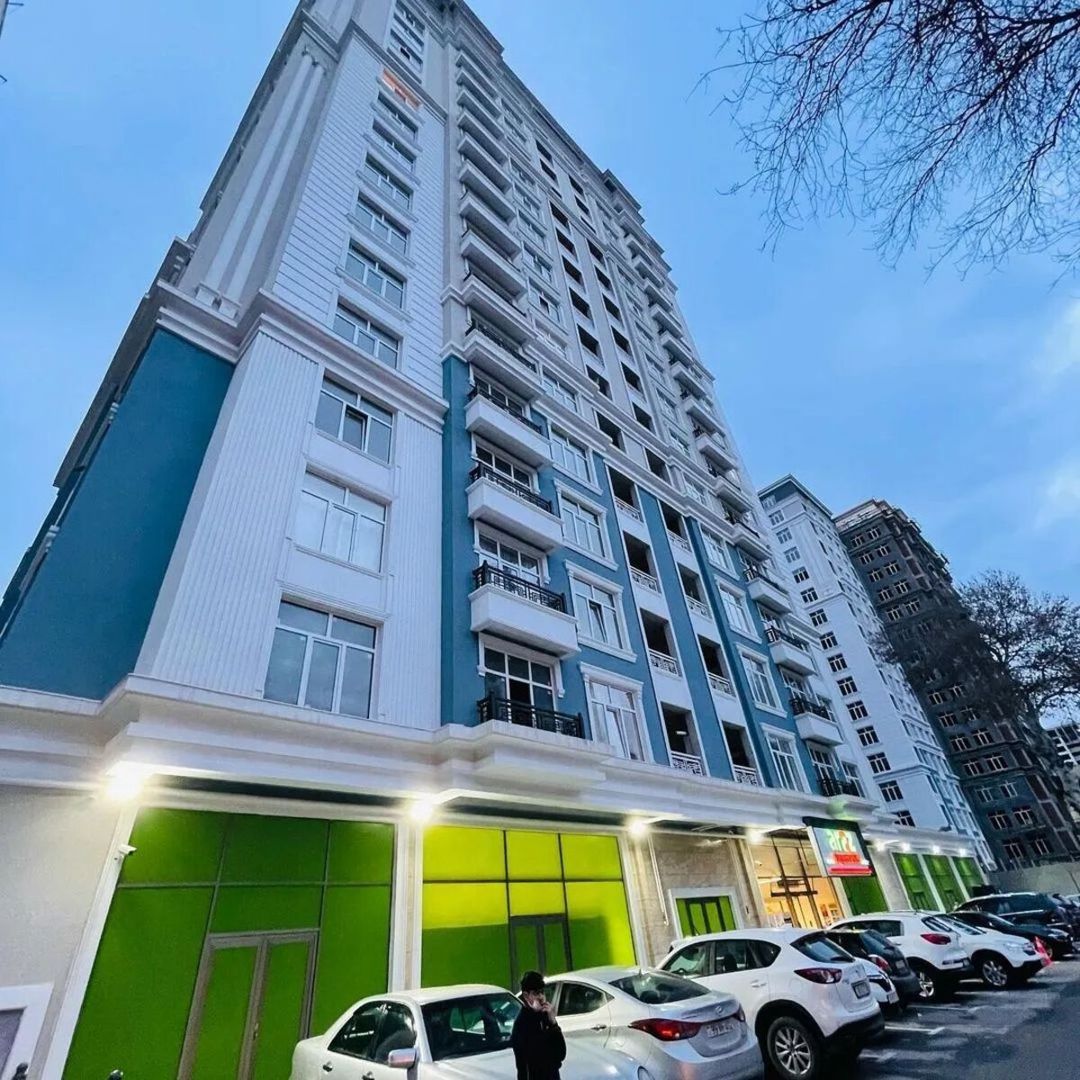 Satılır 5 otaqlı yeni tikili 272 m² — Mənzil, Bakı (4)