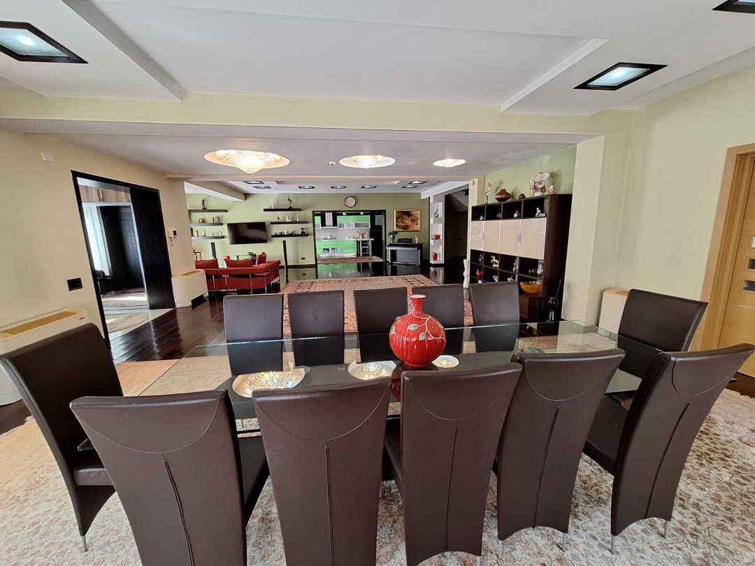 Satılır 10 otaqlı həyət evi/bağ evi 2000 m² — Ev, villa, Bakı (5)