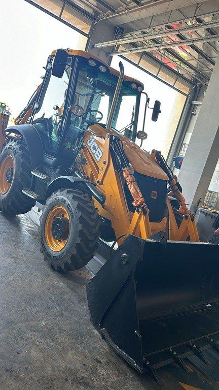 Traktor və "Kamaz" xidmətləri — Avtomobil icarəsi, Bakı (12)