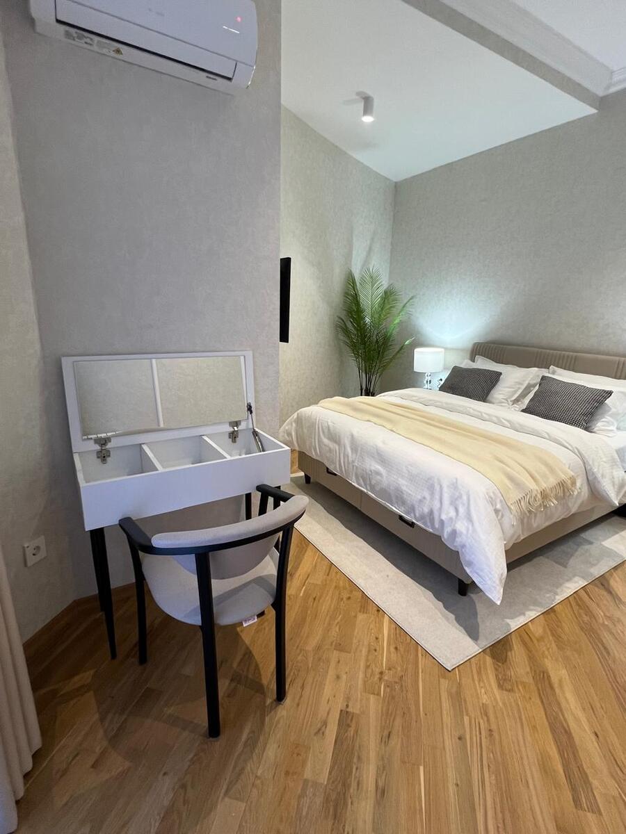 İcarəyə verilir 2 otaqlı yeni tikili 80 m² — Mənzil, Bakı (10)