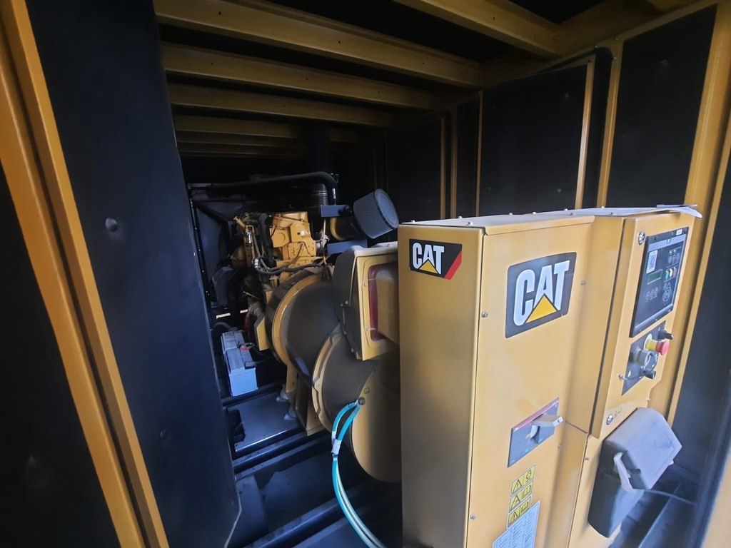 Generator "Caterpillar 605 kva" icarəsi — Avadanlıq icarəsi, Bakı (4)