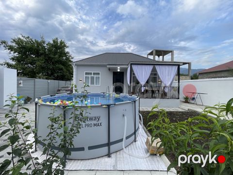 İcarəyə verilir 3 otaqlı həyət evi/bağ evi 90 m²