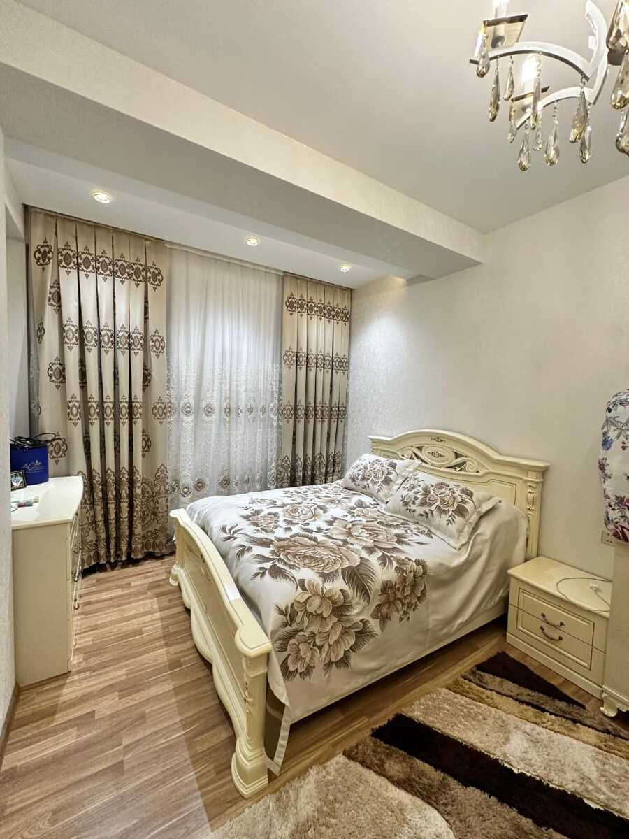 Satılır 4 otaqlı yeni tikili 200 m² — Mənzil, Bakı (4)