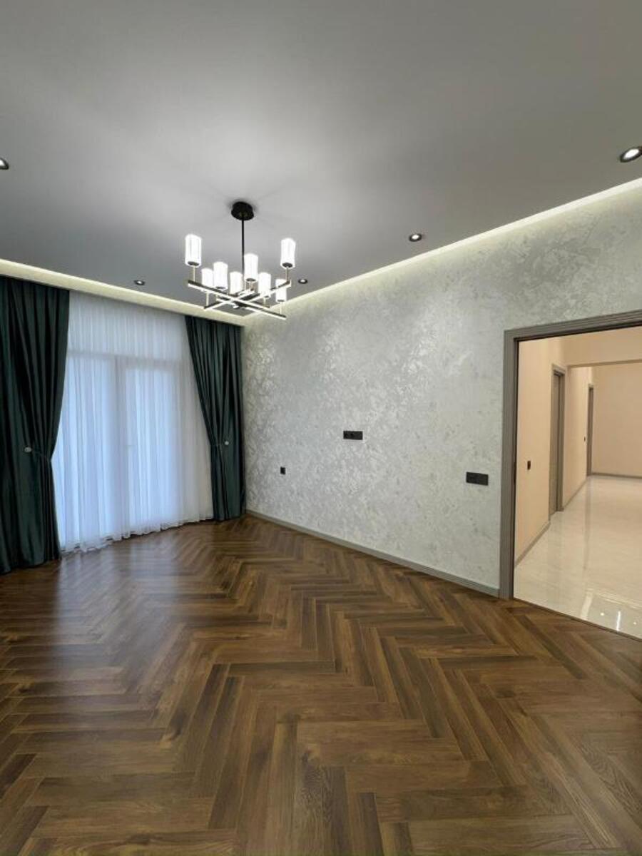 Satılır 2 otaqlı yeni tikili 80 m² — Mənzil, Bakı (2)