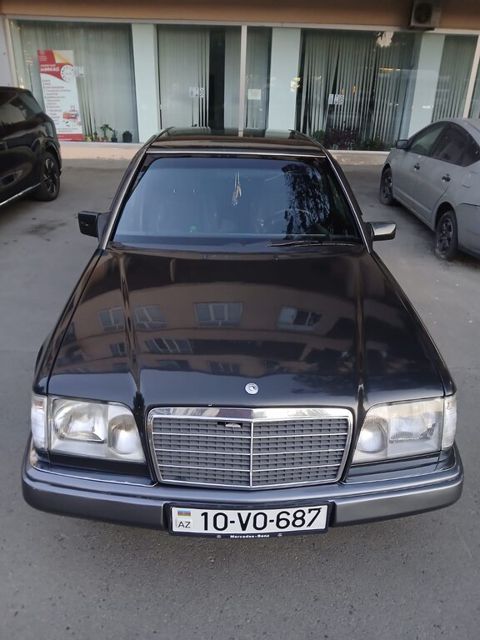 Mercedes E 200, 2.0 L, 1995 il, 278 654 km — Bakı