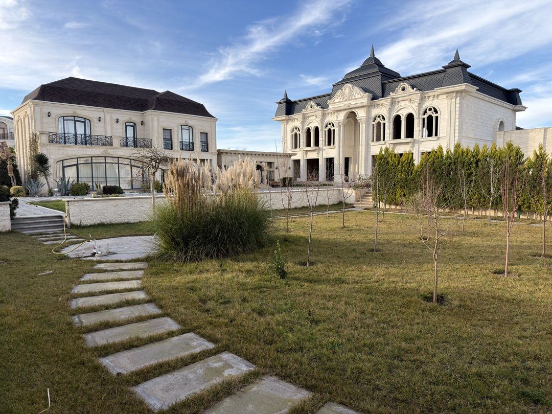 Satılır 20 otaqlı həyət evi/bağ evi 1500 m² — Ev, villa, Bakı