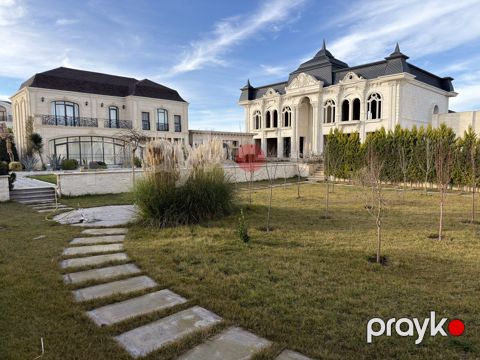 Satılır 20 otaqlı həyət evi/bağ evi 1500 m²