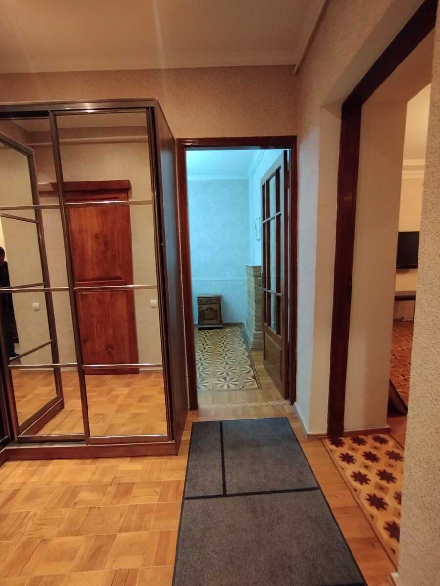 Satılır 2 otaqlı köhnə tikili 75 m² — Mənzil, Bakı (5)
