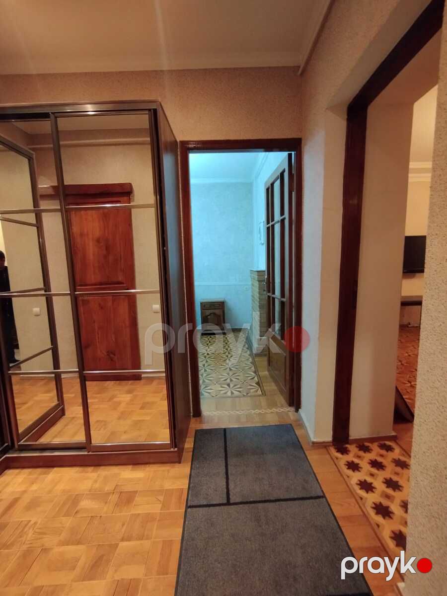 Satılır 2 otaqlı köhnə tikili 75 m² — Mənzil, Bakı (5)