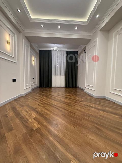 Satılır 3 otaqlı yeni tikili 90 m²