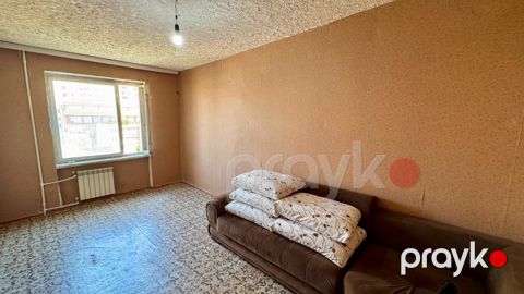 Satılır 3 otaqlı köhnə tikili 85 m²