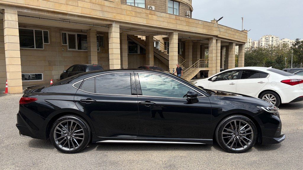 Toyota Camry, 2.0 L, 1 kWh, 2024 il, 38 000 km — Avtomobillər, Bakı (4)