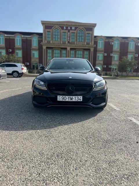 Mercedes C 300, 2.0 L, 2015 il, 181 000 km — Bakı