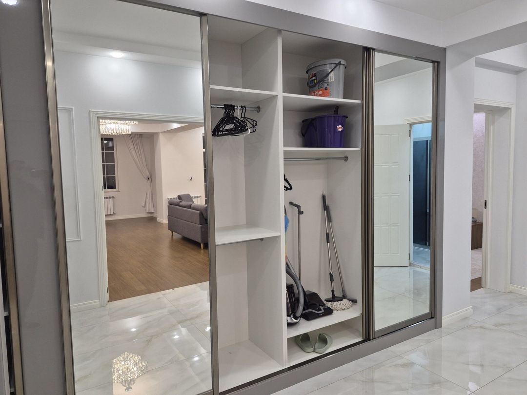 İcarəyə verilir 4 otaqlı yeni tikili 220 m² — Mənzil, Bakı (4)