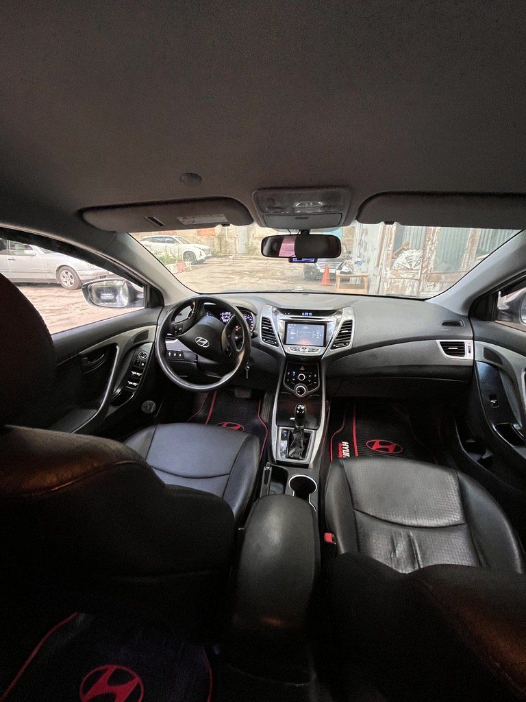 Hyundai Avante, 1.6 L, 2014 il, 152 000 km — Avtomobillər, Bakı (9)