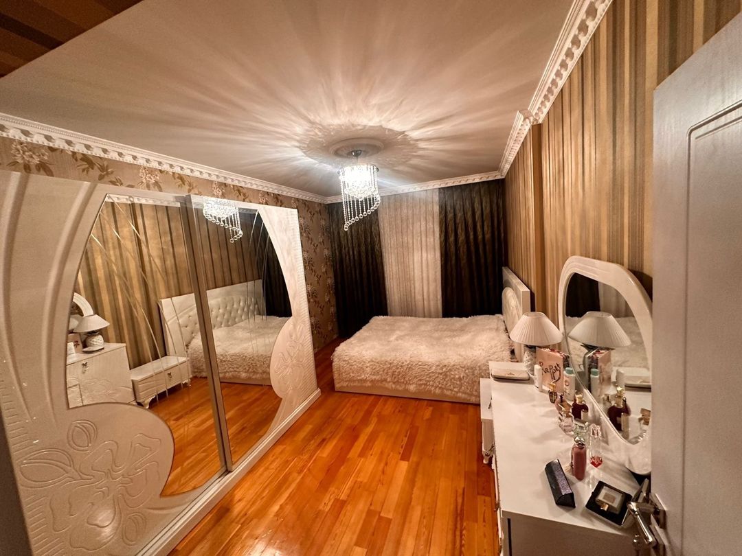 Satılır 3 otaqlı yeni tikili 136 m² — Mənzil, Bakı (2)