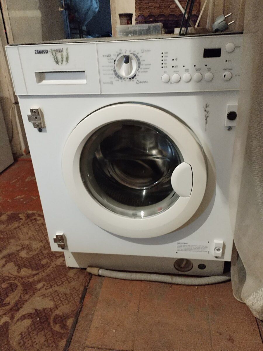 Paltaryuyan və paltarqurudan Zanussi — Ev texnikası, Bakı