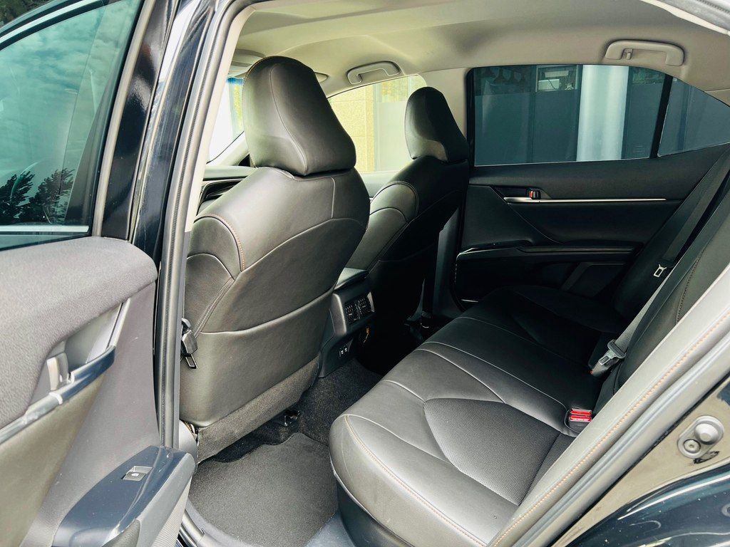 Toyota Camry, 2.5 L, 1.6 kWh, 2020 il, 172 863 km — Avtomobillər, Bakı (10)