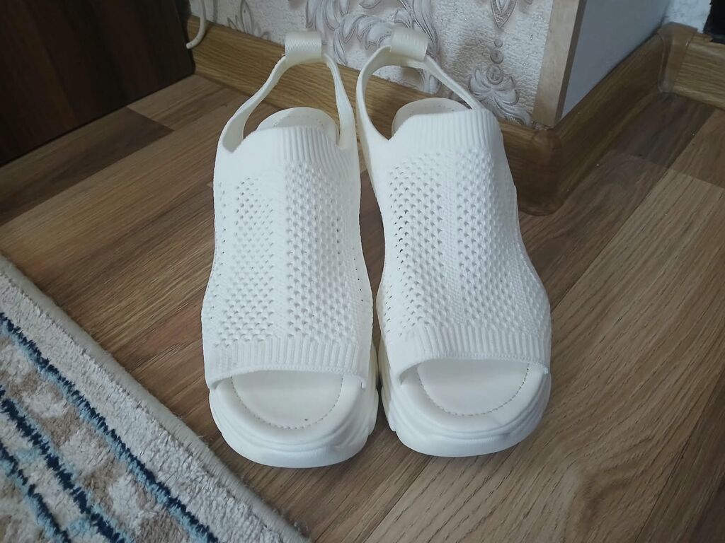 Ölçü: 38, rəng - Ağ, Yeni — Sandal, Sumqayıt (3)