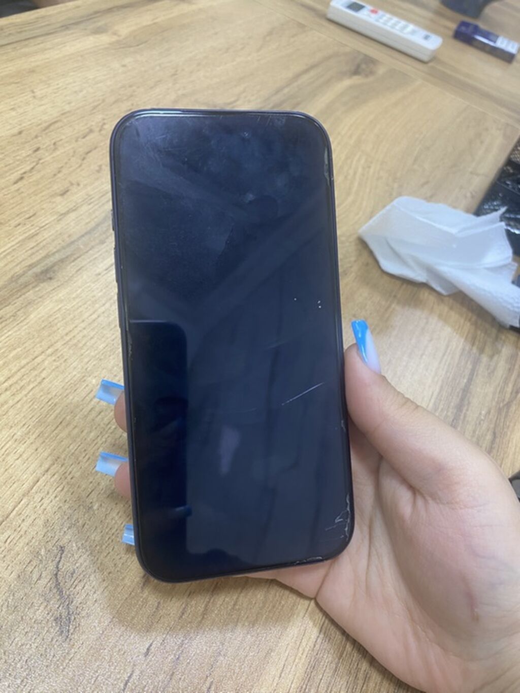 Məhsul: Mavi rəngli smartfon (üçlü arxa kamera modulu ilə) Ideal — Digər smartfonlar, Bakı (2)