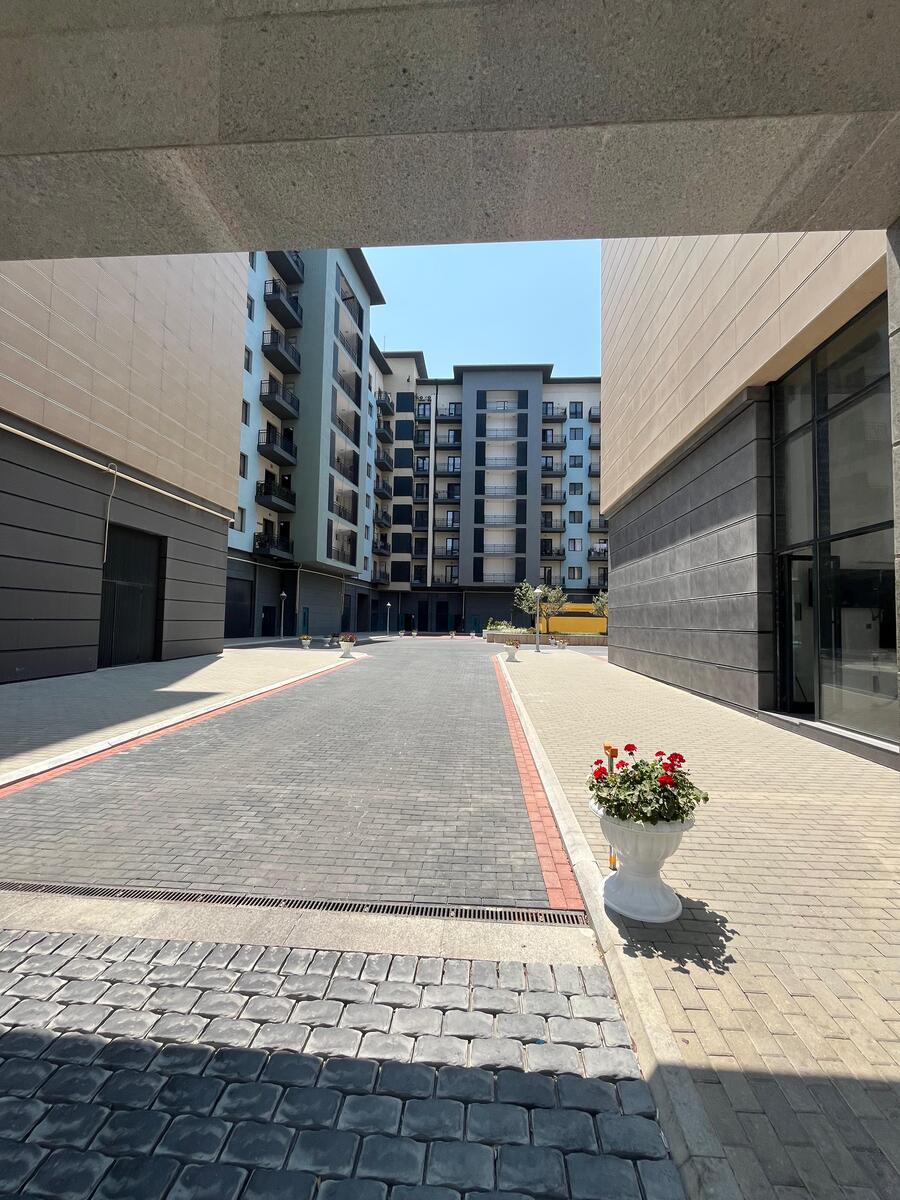 Satılır 5 otaqlı yeni tikili 250 m² — Mənzil, Bakı (2)