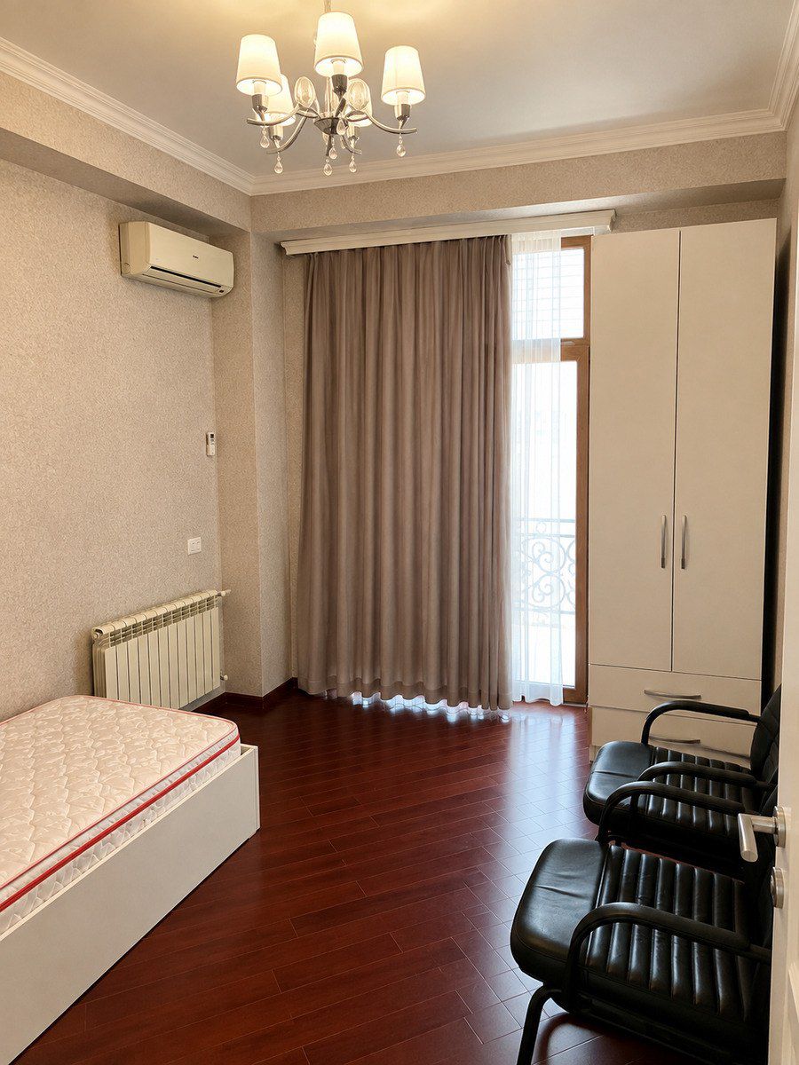 İcarəyə verilir 4 otaqlı yeni tikili 145 m² — Mənzil, Bakı (10)