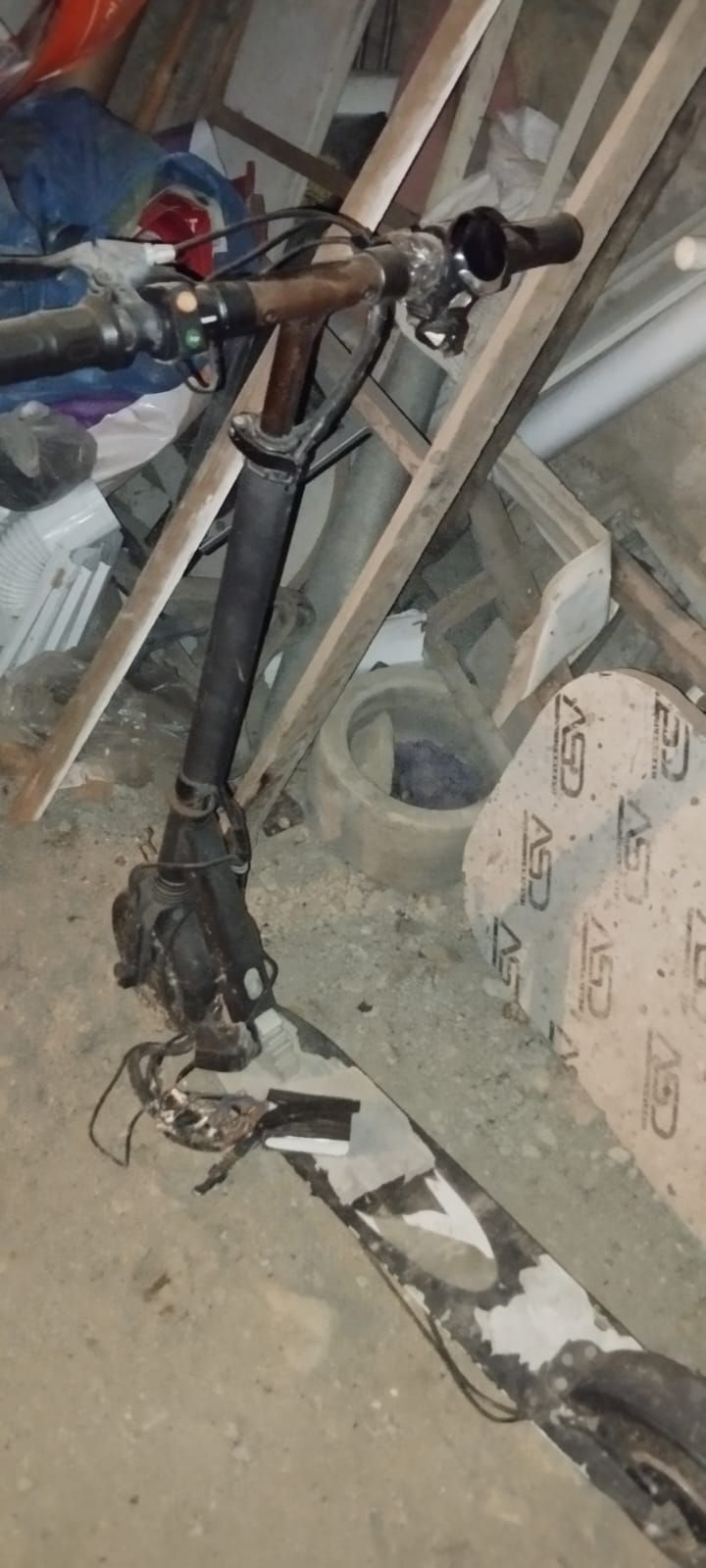 İşlənmiş elektrik skuteri (kontrol beynində xəta) — Skuterlər, Abşeron (2)
