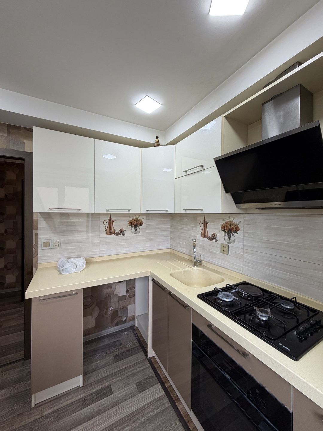 Satılır 3 otaqlı köhnə tikili 75 m² — Mənzil, Bakı (9)